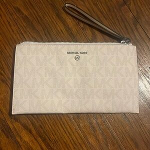 Michael Kors clutch